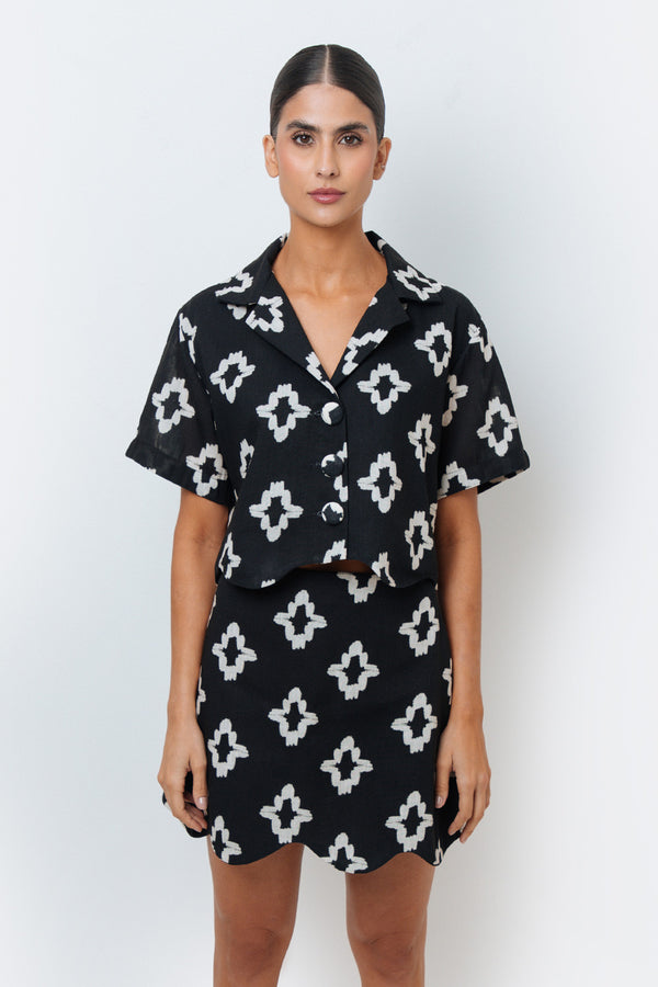 Shirt Ainara / Skirt Kendall Cruz Black Colombia